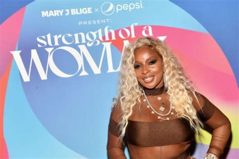 Mary J Blige Goes Sheer In Flesh Tone Mugler Bodysuit For Strength Of