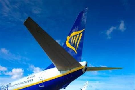 Dal 7 gennaio in lombardia si riparte dalla zona gialla. Ryanair: cambio volo senza supplementi fino a gennaio 2021
