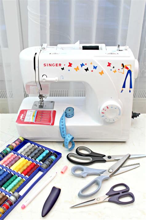 Beginners Essential Sewing Tools | AllFreeSewing.com
