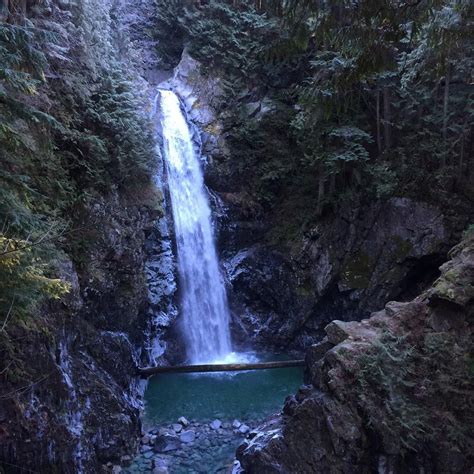 12 Surreal Waterfalls You Can Visit In Bc Waterfall Cascade Falls