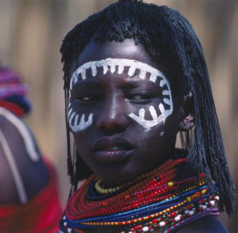 Gruppendynamik Afrikanische Stammeskrieger Bestrafen Feige K Mpfer Welt