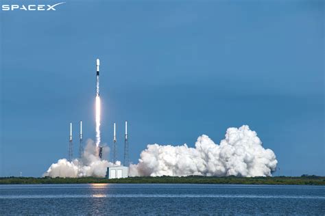 SpaceX Launches The Sirius XM-7 Satellite - SatNews