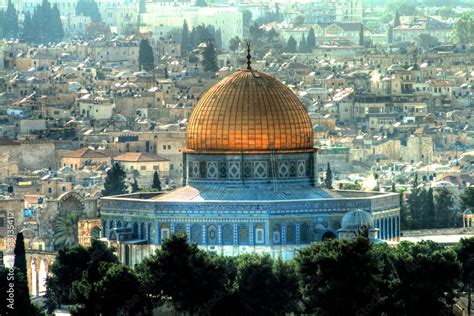 La Mosquée Al Aqsa Avec Le Dôme Du Rocher à Jérusalem Stock Photo