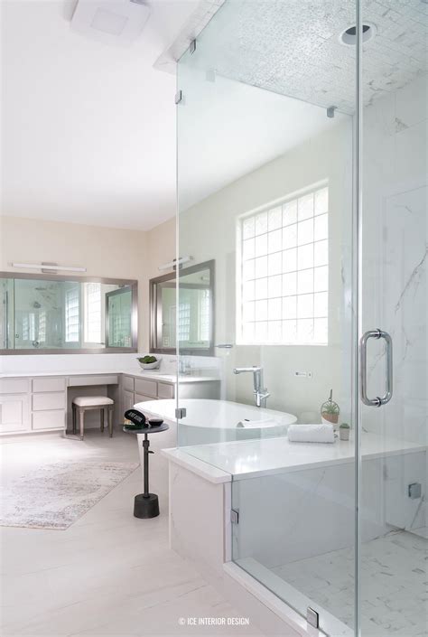 We did not find results for: River Place Master Bath Remodel in Austin