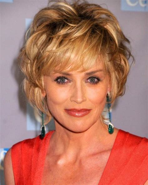 48 Cute Short Hairstyles For Thick Wavy Hair Over 50 For Old Mens