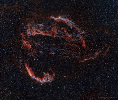 Cygnus Loop in Bicolor - DeepSkyView