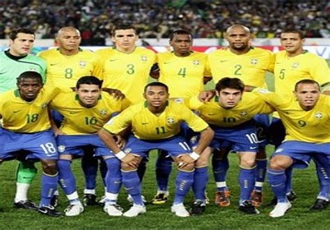 Segue os jogadores que atuaram na partida. Futebol: Escalação da Seleção Brasileira Para a Copa do ...