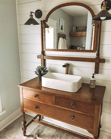 People Are Upcycling Old Vintage Dressers Into Stunning Bathroom