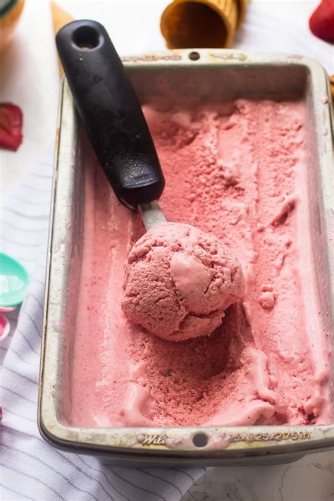 31 Strawberry Coconut Ice Cream Greatist Health