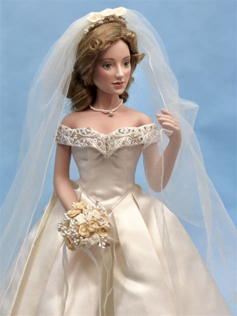 The Ivory Elegance Bride Porcelain Doll The Ashton Drake Noivado