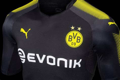 Borussia dortmund gk home kit. Borussia Dortmund 17-18 Away Kit Released - Footy Headlines