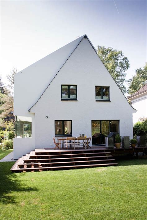 Sie sorgen für lichtdurchflutete zimmer und 👌 tolle atmosphäre. Anbau an ein Siedlerhaus | Architekt, Architektur, Haus ...