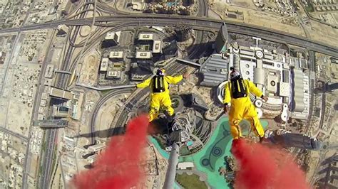 Base Jumpers Leap Off Worlds Tallest Building Au
