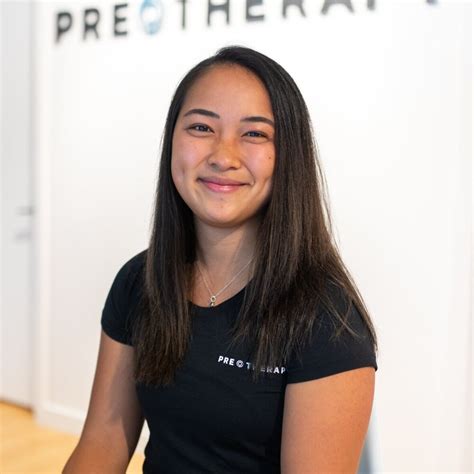 Expert Registered Massage Therapists — Pre Therapy
