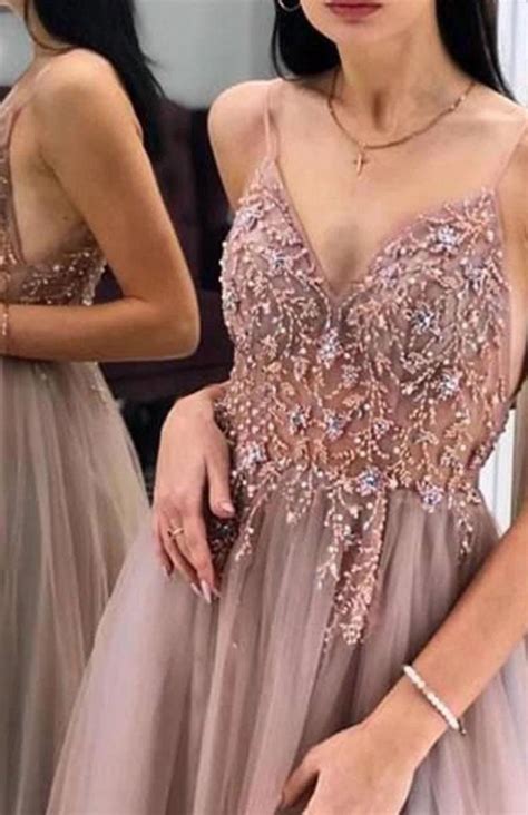 Gorgeous Spaghetti Straps V Neck A Line Tulle Prom Dresses With Beading