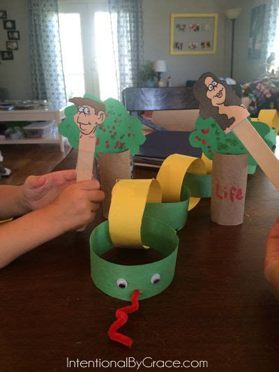 22 Adam And Eve Crafts Ideas Crafts School Crafts Preschool Crafts