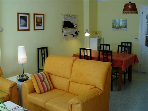 115 habitaciones en pisos compartidos en centro, madrid capital con fotos. COMPARTIR PARA CHICAS. PISO EN ARANJUEZ (MADRID ...