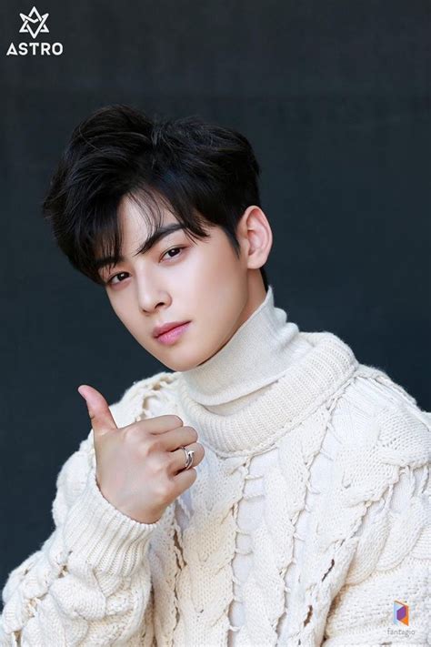 #my id is gangnam beauty #cha eun woo #eunwoo #kim doh yon #kim eun soo #mygif #ep2 #wow im sorry your face is all pixelated *eunwoo haha #but lol these guys and confessing to the girls within a few days of meeting them. Pin by Farzania on Eun woo astro | Cha eun woo astro, Cha ...