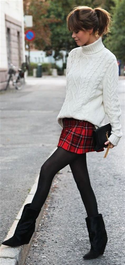 Plaid Christmas Outfits To Recreate For Holidays Styleoholic