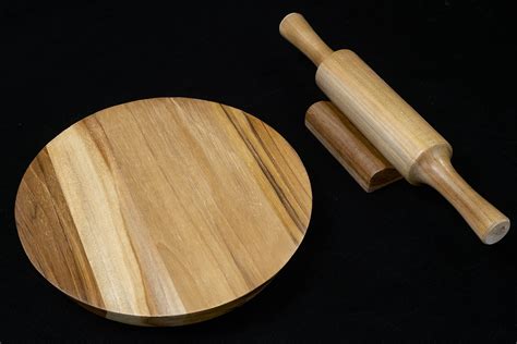 Buy Crocon Wooden Rolling Pin With Board Roti Maker Wood Chakla Belan