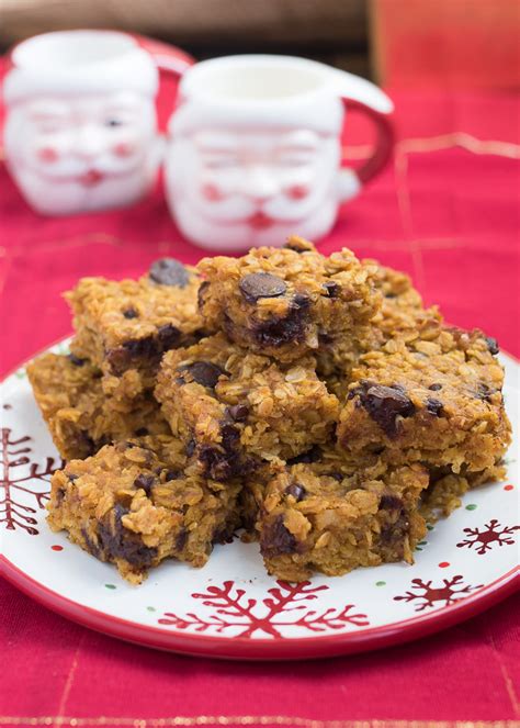 What else could i add to these oatmeal breakfast bars? Pumpkin Bars With Chocolate Chips and Oats | Nutritious Eats