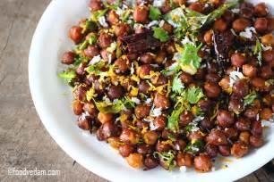 Check out their videos, sign up to chat, and join their community. Kala Chana Sundal Recipe-nalla senaga guggillu - Foodvedam