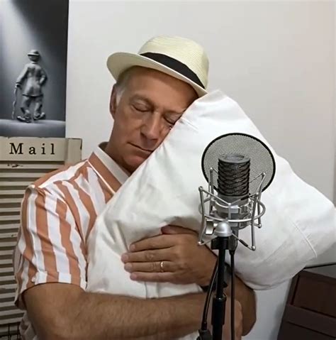 מסלולי ביטוח הרכב המקיף של הפניקס, המיועדים לכלי רכב פרטיים ומסחריים שמשקלם 3.5 טון לכל היותר, מעניקים לכם חבילת כיסויים נרחבת ומודולארית שתוכלו להתאים לצרכים ולדרישות שלכם. מתי כספי - שיר לזכרנו - יוסמיוסיק