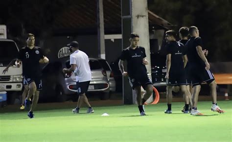 We did not find results for: Plantel, cuerpo técnico y staff de Olimpia se sometieron a ...