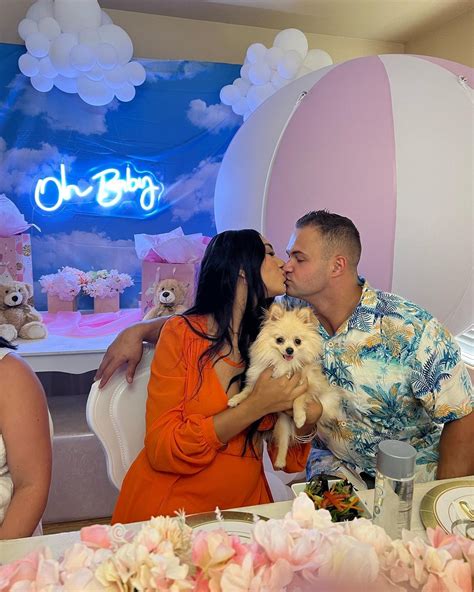‘90 Day Fiance Thais Patrick Baby Shower Photos In Touch Weekly