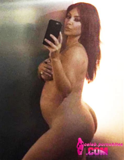 Kim Kardashian Nude Selfie Xxx Celebrity Nude And Sexy Photos