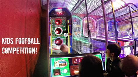 Arcade NFL 2 Minute Drill Football Game 4 Player Challenge ...