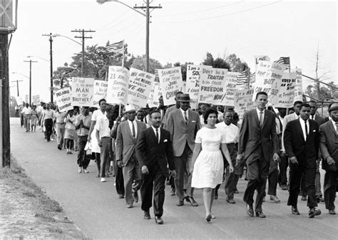 A History Of Fashion In The Black Civil Rights Movement Photos