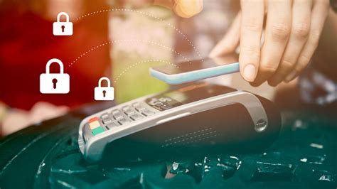 The limit on a single payment using contactless card technology will rise to £100 later this year, the treasury has confirmed. Contactless Payment Stock Photo - Download Image Now - iStock