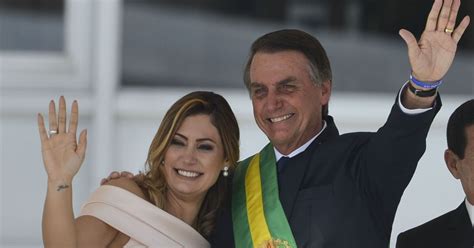 Jair messias bolsonaro (born 21 march 1955) is the 38th president of brazil and a retired brazilian army … useful notes / jair bolsonaro. Zitat des Tages - Bolsonaro: „Schluss mit dem Gejammere"