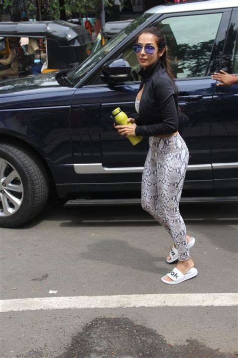 Malaika Arora In Sports Bra And Gym Tights Nails The Animal Print Look