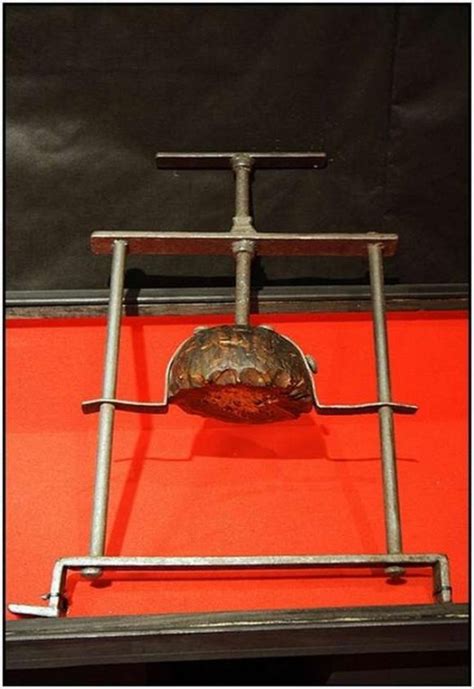 Torture Devices Of The Dark Ages Funzug Com