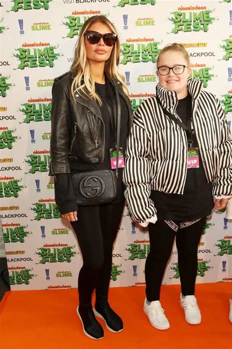 Towies Chloe Sims Makes Rare Appearance With Daughter Maddie As They Walk The Nickelodeon