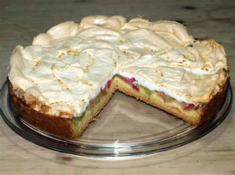 Rezept Rhabarberkuchen mit Baiser oder Streusel Pudding und Mürbeteig