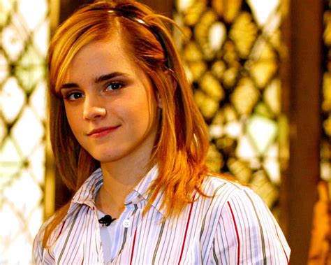 Emma Watson So Cute Wallpaper High Definition High Quality Widescreen