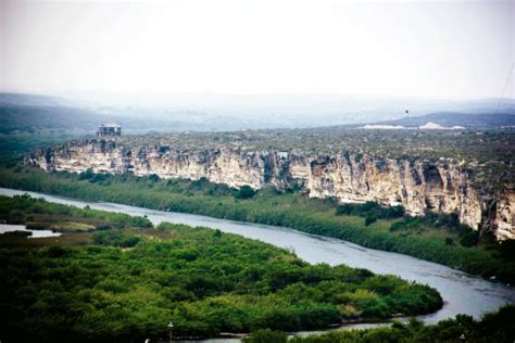 Presa De La Amistad Escapadas Por México Desconocido