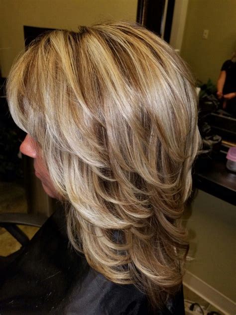 Lily colins shaggy bob haircut for thick hair. #hairbyheatherhaynes #highlightsandlowlights | Hair styles ...