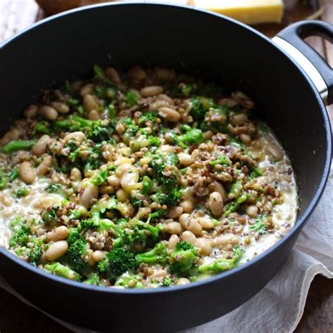 Broccoli pesto pasta with green olives. 30 Minute Healthy Broccoli Cheese Rice - Pinch of Yum | Recipe in 2020 | Broccoli main dish ...