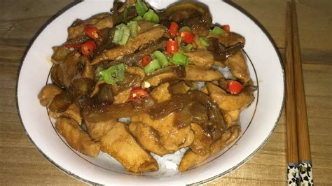 Anda harus tau bagaimana resep ayam geprek yang bikin anda ketagihan dan juga apa saja manfaat daging ayam untuk kesehatan tubuh kita !!! Resep Ayam Tumis Bawang Bombai - YouTube