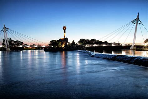 Wichita Keeper Of The Plains V2 Photograph By Gerardo Hernandez Pixels