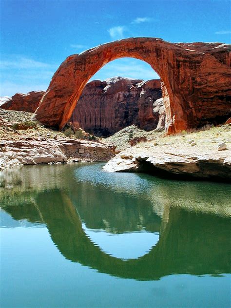 Reasons Celebrities Love Vacations At Lake Powell Rainbow Bridge Lake