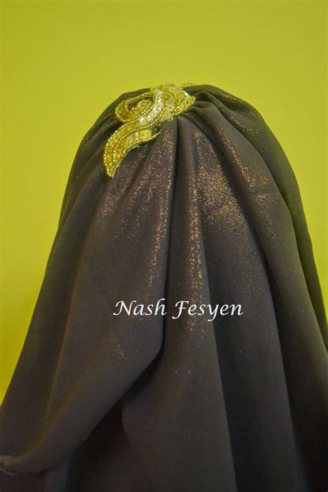 Viral kalau gk kuat jangan tonton tante sisca ganti baju kelihatan anunya. Nash Fesyen: Tudung Dengan Hiasan Sequin