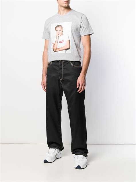 supreme 모리세이 티셔츠 전 세계 럭셔리 브랜드를 한눈에 볼 수 있는 파페치 한국까지 쉽고 빠른 배송 간편한 무료 반품