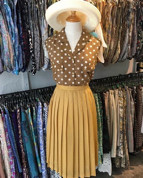 Retro style 1940s and 1950s valentines day clothing, shoes and accessories. 8 Vintage Clothing Stores In Singapore For Ladies' and Men ...