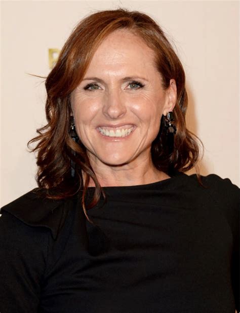 Molly Shannon Writes Memoir About Life After Mom And Sisters Death