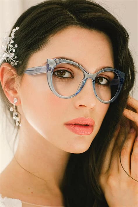 W2037 Round Cat Eye Blue Eyeglasses Frames Leoptique